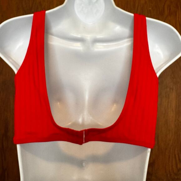 NWT Aerie Wide Rib Cut Out Ring One Piece Swimsuit Red L Monokini - Picture 5 of 8